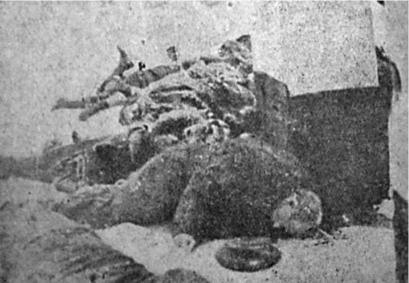 Лешеви поред гробареве куће на Успенском гробљу